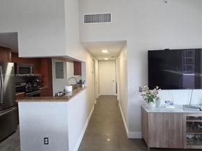 36 NW 6th Ave TS9, Miami FL 33128