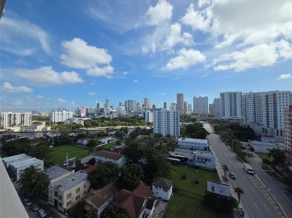 36 NW 6th Ave TS9, Miami FL 33128