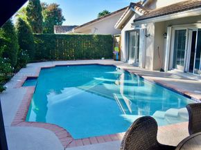 1352 NW 129th Way, Sunrise FL 33323