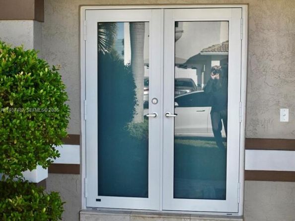 1352 NW 129th Way, Sunrise FL 33323