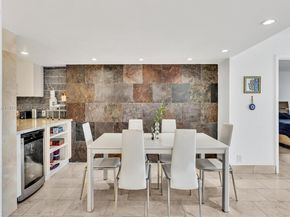 20335 W Country Club Dr 310, Aventura FL 33180