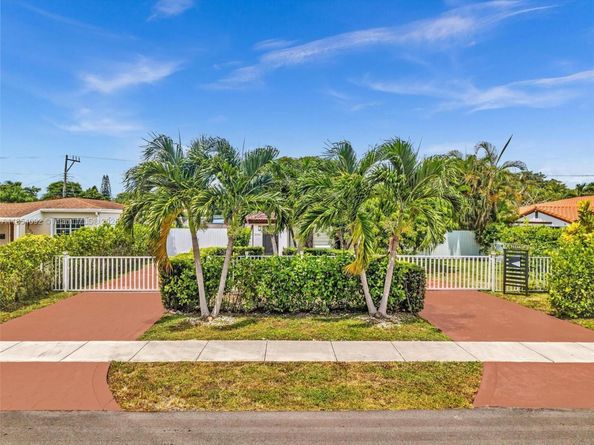 2041 NE 181st St, North Miami Beach FL 33162