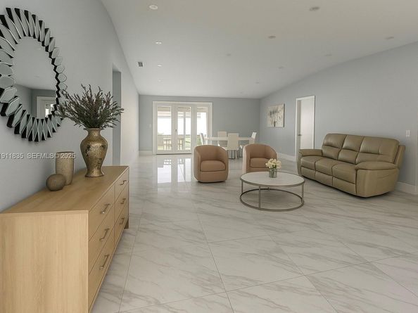 14121 SW 47th St, Miami FL 33175