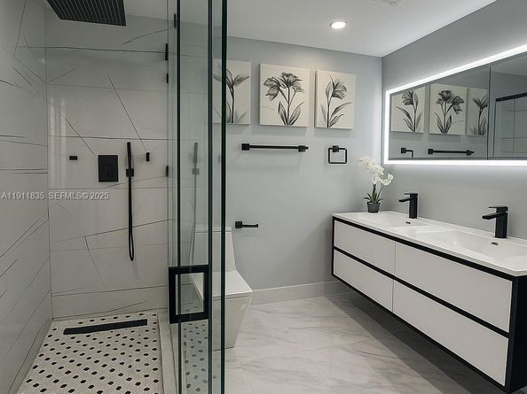 14121 SW 47th St, Miami FL 33175