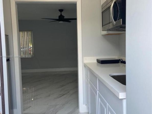 14121 SW 47th St, Miami FL 33175