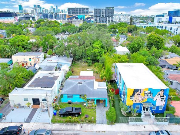 266 NW 32nd St, Miami FL 33127