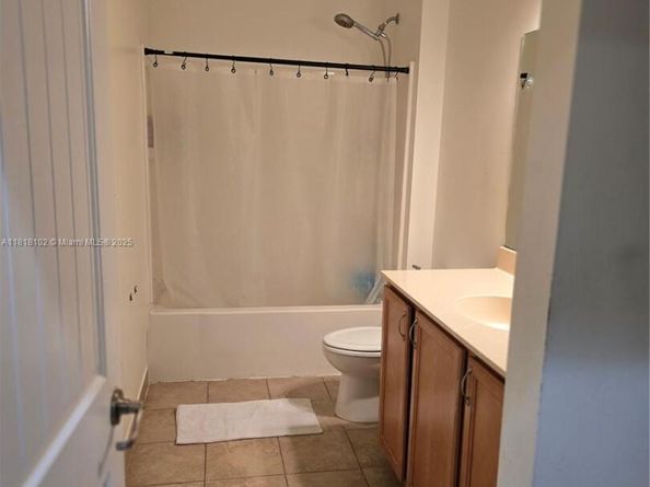 146 SW 7th Ct, Pompano Beach FL 33060