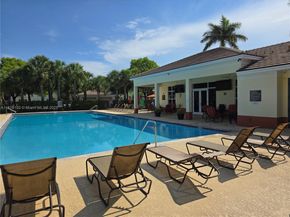 146 SW 7th Ct, Pompano Beach FL 33060