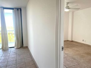 3475 N Country Club Dr 716, Aventura FL 33180