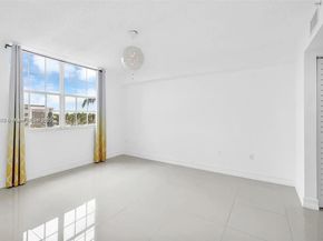 1919 Van Buren St 505A, Hollywood FL 33020