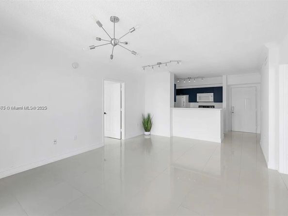 1919 Van Buren St 505A, Hollywood FL 33020