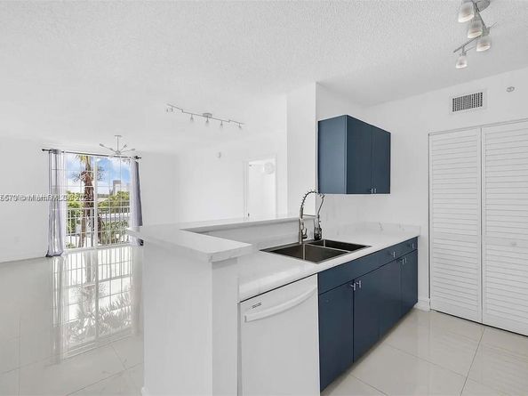 1919 Van Buren St 505A, Hollywood FL 33020