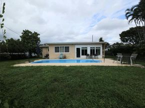 4014 Johnson St, Hollywood FL 33021