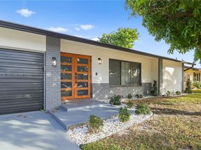 1462 SW 25th Ave, Deerfield Beach FL 33442