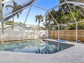 1462 SW 25th Ave, Deerfield Beach FL 33442