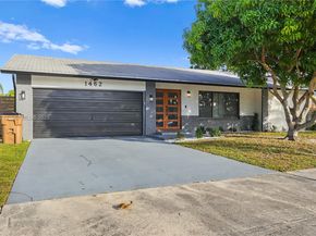 1462 SW 25th Ave, Deerfield Beach FL 33442