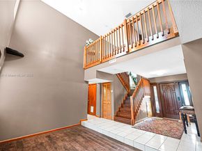 1500 SW 98th Ave, Pembroke Pines FL 33025