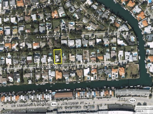 2141 NE 124th St, North Miami FL 33181