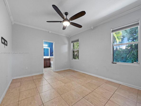 2101 NW 15th Ter, Homestead FL 33030