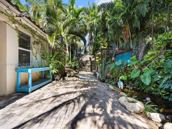 2101 NW 15th Ter, Homestead FL 33030