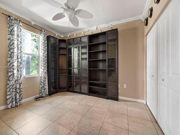 2101 NW 15th Ter, Homestead FL 33030