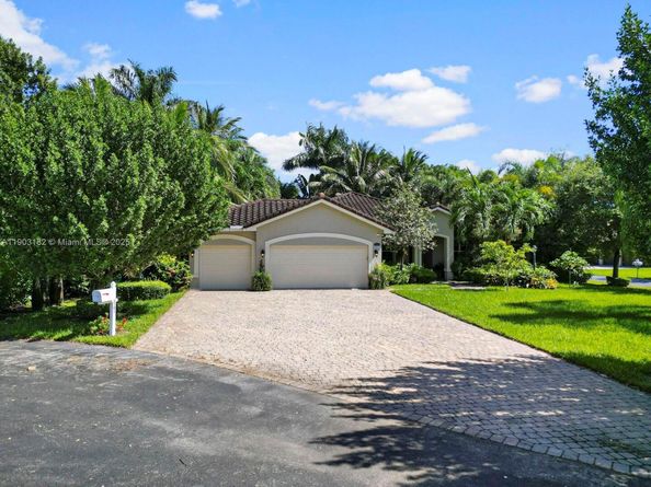 2101 NW 15th Ter, Homestead FL 33030