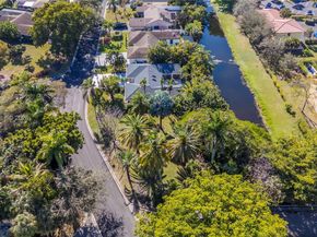 4500 NW 113th Ter, Coral Springs FL 33065