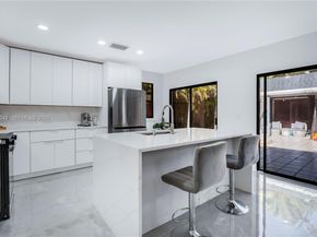 4500 NW 113th Ter, Coral Springs FL 33065