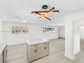 18200 NW 9th Ave, Miami Gardens FL 33169