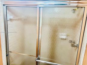 1021 Mockingbird Ln 215, Plantation FL 33324