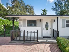 6255 SW 62nd Ct, South Miami FL 33143