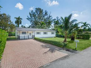 6255 SW 62nd Ct, South Miami FL 33143