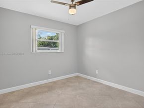 6255 SW 62nd Ct, South Miami FL 33143