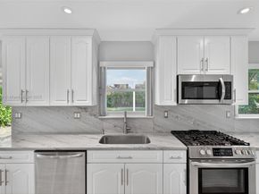 6255 SW 62nd Ct, South Miami FL 33143