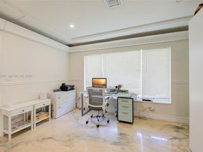 416 N Rainbow Dr, Hollywood FL 33021