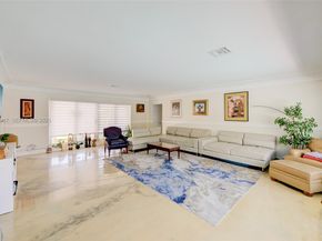 416 N Rainbow Dr, Hollywood FL 33021