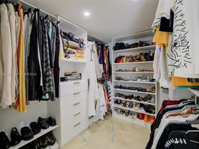 416 N Rainbow Dr, Hollywood FL 33021