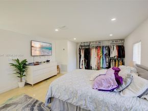 416 N Rainbow Dr, Hollywood FL 33021