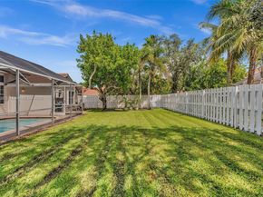 794 Lake Blvd, Weston FL 33326