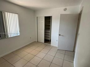 637 SW 3rd St 308, Miami FL 33130