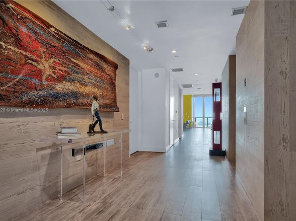 1100 Biscayne Blvd PH6302, Miami FL 33132