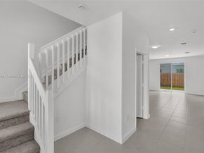 732 SE 13th Court 732, Homestead FL 33034