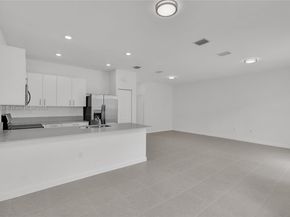 732 SE 13th Court 732, Homestead FL 33034