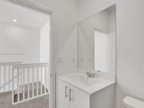 732 SE 13th Court 732, Homestead FL 33034