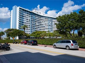 7441 Wayne Ave 2H, Miami Beach FL 33141
