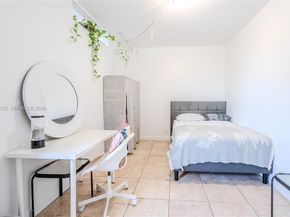 7441 Wayne Ave 2H, Miami Beach FL 33141