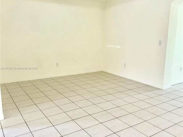 2161 Anchor Ct 2002, Dania Beach FL 33312