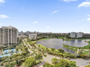 20281 E Country Club Dr 2209, Aventura FL 33180