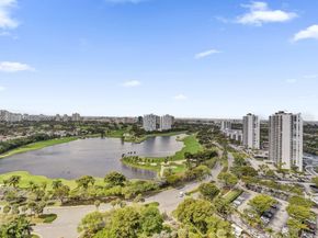 20281 E Country Club Dr 2209, Aventura FL 33180