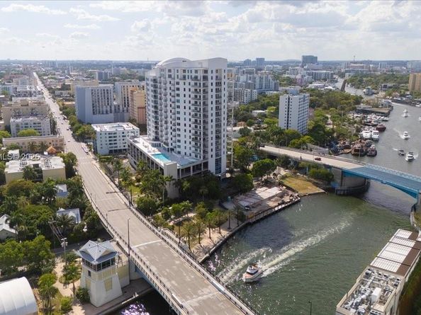10 SW South River Dr 806, Miami FL 33130